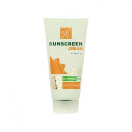 کرم ضد آفتاب و ضد لک فاقد چربی مای مدل Spot Guard SPF 50 مناسب پوست چرب و مختلط حجم 50 میلی لیتر - بی رنگ