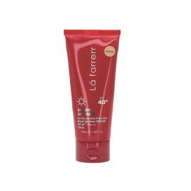 کرم ضد آفتاب و ضد لک فاقد چربی SPF 40 لافارر مناسب پوست چرب و مستعد آکنه حجم 40 میلی لیتر - برنز