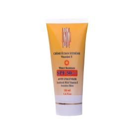 کرم ضد آفتاب SPF50 آدنایس مناسب پوست حساس حجم 50 میلی لیتر - بی رنگ